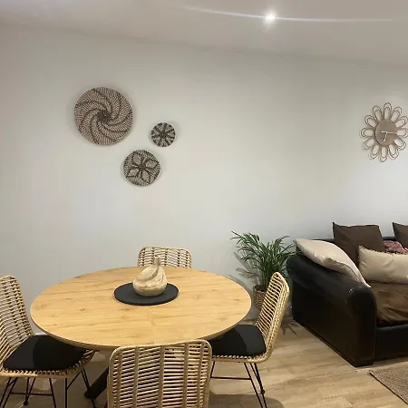 T3 Refait A Neuf Apartman